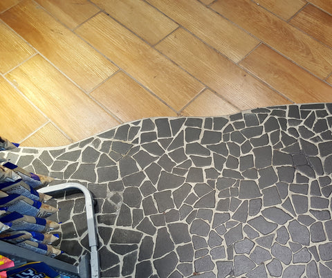 Mosaic Nero Tile